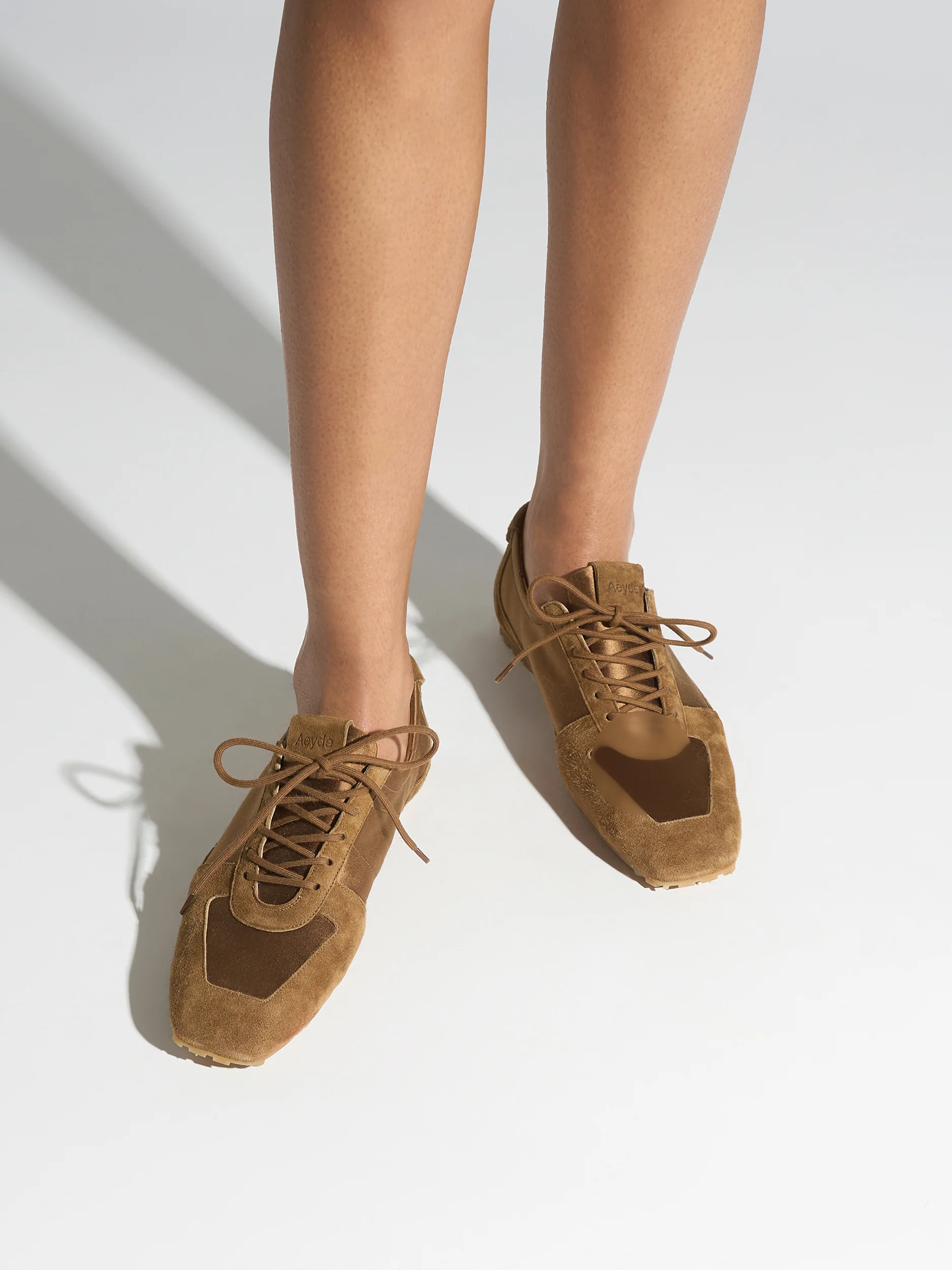 Uma Slim Sneakers - Image 2